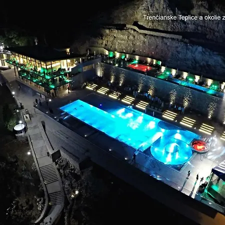 Vila-ivana Penzion Trenčianské Teplice